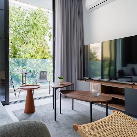 Solara - Stylish Balcony In Daire *