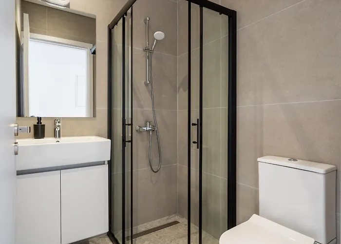 Solara - Stylish Balcony In * Larnaca