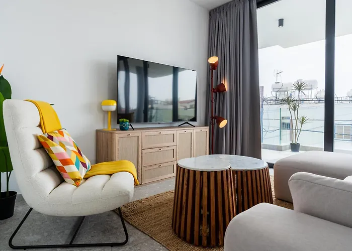 Apartment Solara - Stylish Balcony In Larnaca