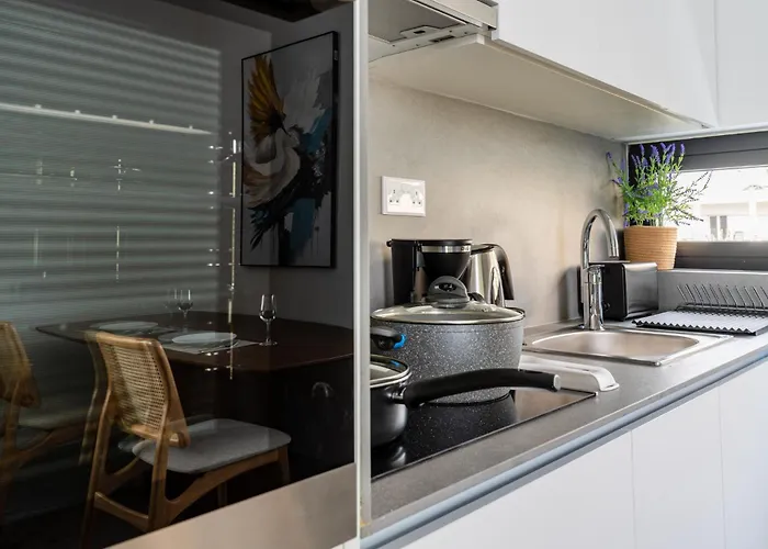 Solara - Stylish Balcony In