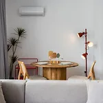 Solara - Stylish Balcony In * Larnaka