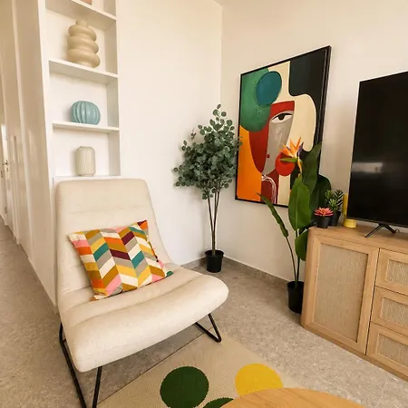 Solara - Stylish Balcony In *