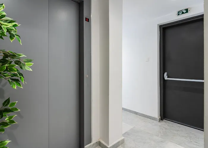 Apartment Solara - Stylish Balcony In *