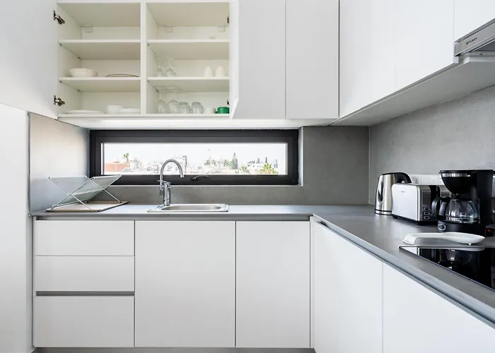 Solara - Stylish Balcony In Apartment *