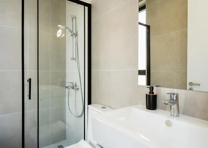 Solara - Stylish Balcony In