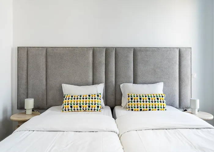 Solara - Stylish Balcony In Apartment Larnaca