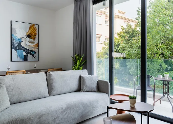 Solara - Stylish Balcony In *