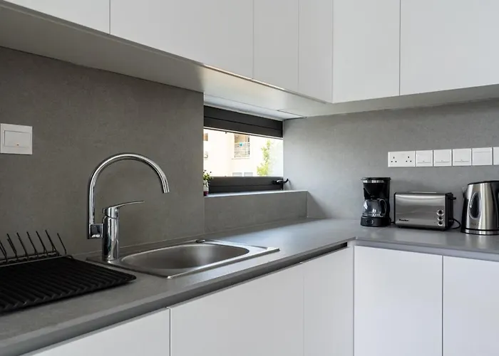 Solara - Stylish Balcony In Appartamento Larnaca