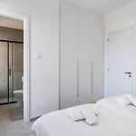 Solara - Stylish Balcony In * Larnaca